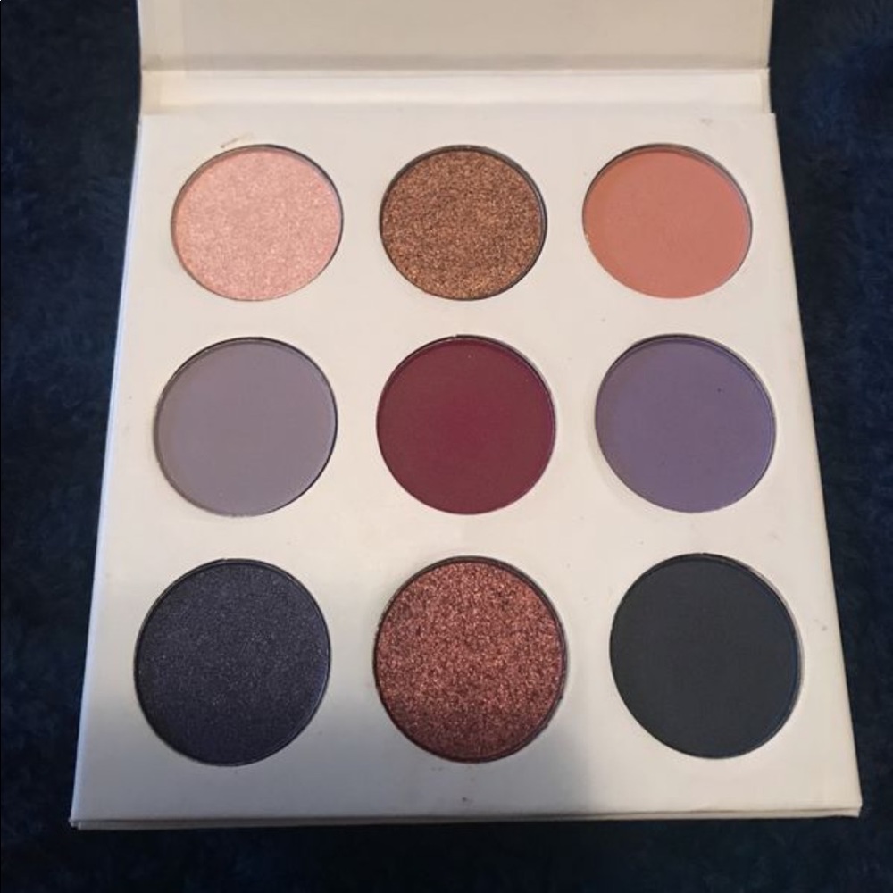 Kylie’s Purple Eyeshadow Palette
